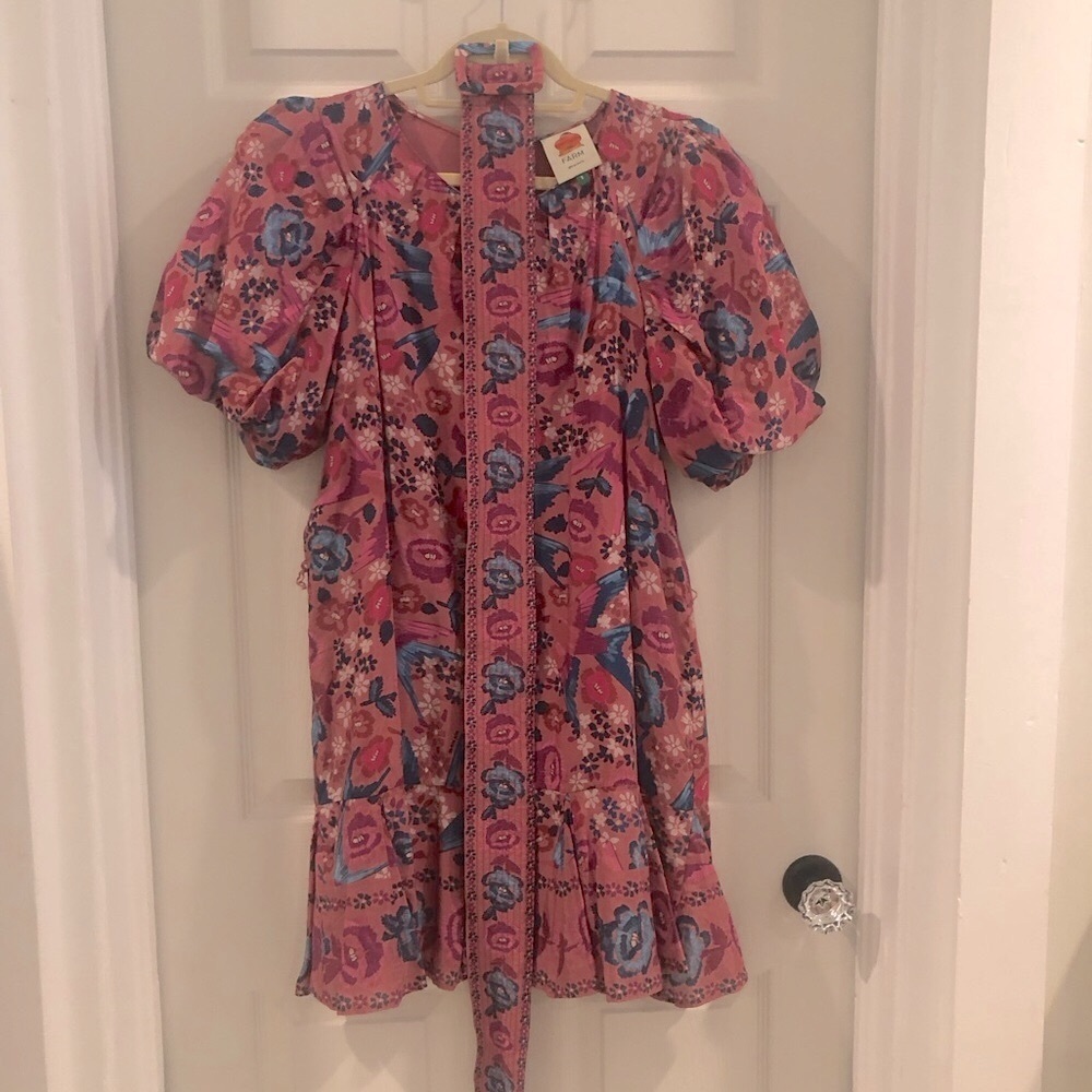 💥 FARM RIO Blush Floral Bird Mini Dress w Belt Sz S - Picture 9 of 13